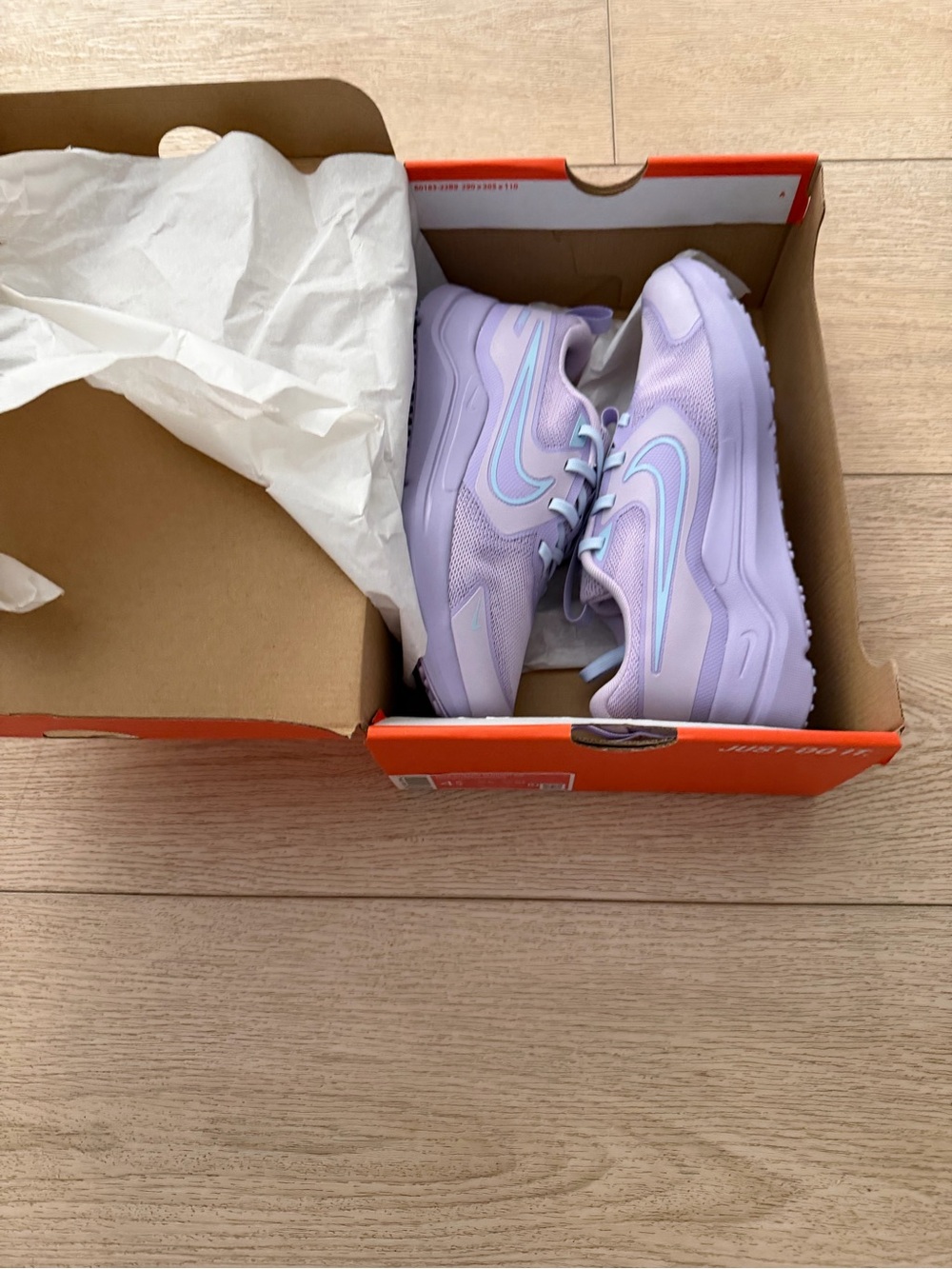 Nike Youth Lavender and Light Blue Running Shoes - Picture 3 of 9